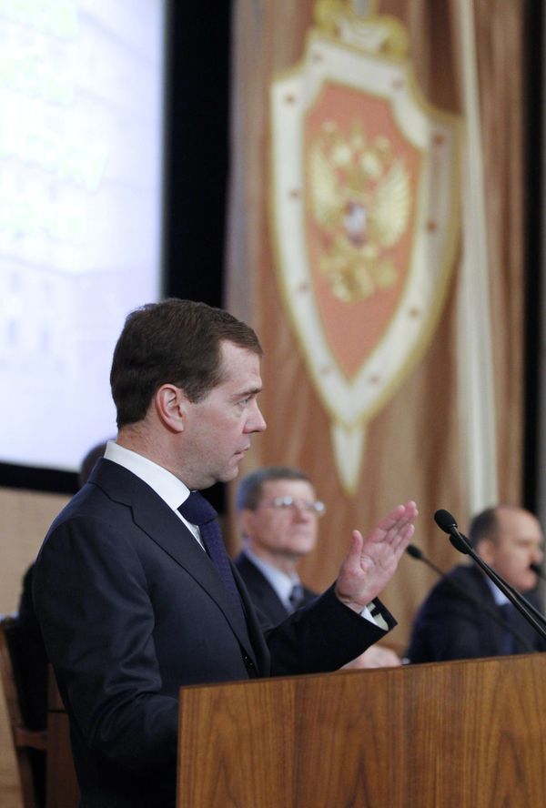 Medvedev Tells FSB to Secure Russia’s Arctic Interests Medvedev Tells FSB to Secure Russia’s Arctic Interests - Sputnik International