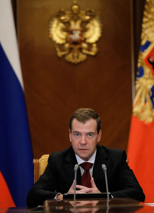 Dmitry Medvedev - Sputnik International