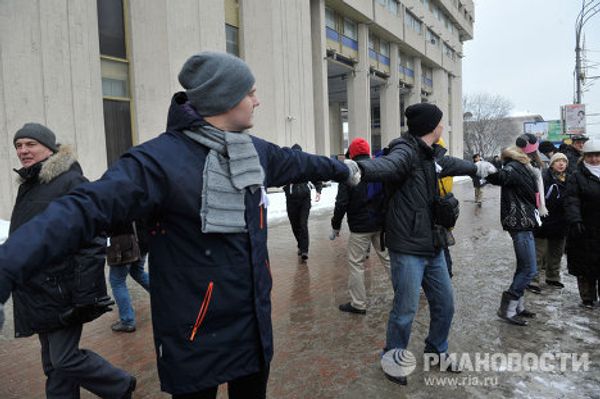 Opposition Flashmob Locks Garden Ring in Moscow - Sputnik International