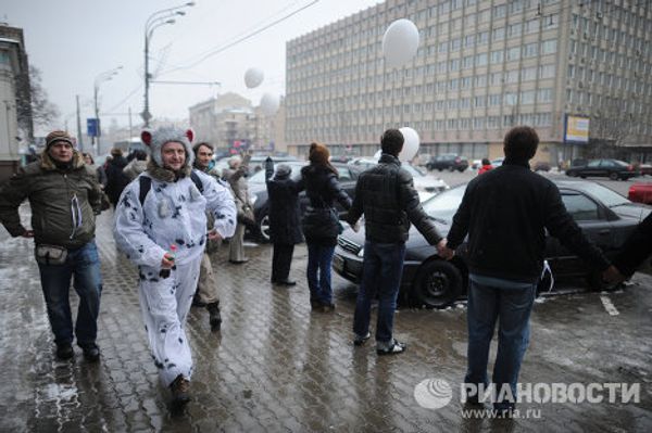 Opposition Flashmob Locks Garden Ring in Moscow - Sputnik International