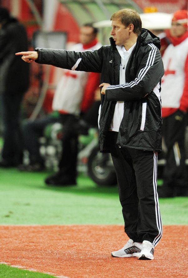 FC Tom Tomsk coach Sergei Perednya - Sputnik International