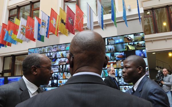 Webcast wall in the CEC - Sputnik International