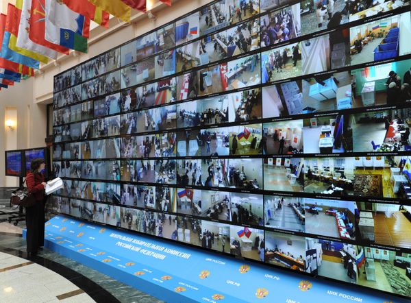 Putin Praises Russia’s Webcams Network - Sputnik International