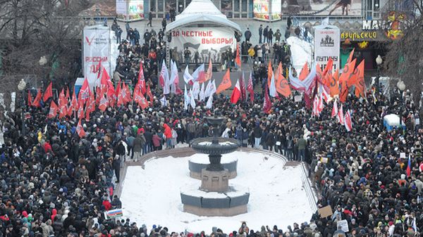 Thousands Protest Results of Presidential Elections in Central Moscow - Sputnik International