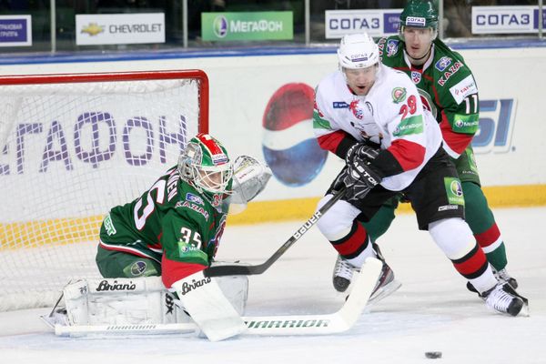 Traktor Motors Past Ak Bars in KHL Playoffs  - Sputnik International