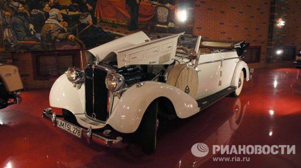 Vintage Maybach, Mercedes and ZIL Cars Showcased at Museum near Moscow - Sputnik International