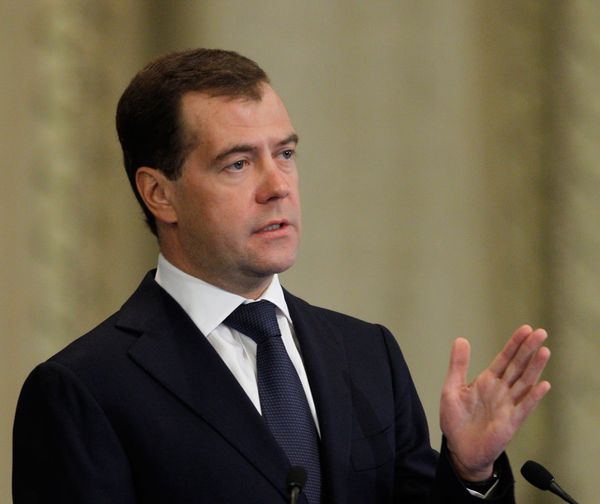 Dmitry Medvedev - Sputnik International