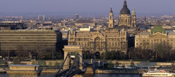 A Hungarian government official stated that the political situation in Europe should not affect Russia's participation in building up Hungary's only nuclear power plant Paks. - Sputnik International