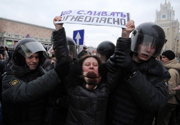 Dozens of Protesters Detained in Moscow          - Sputnik International