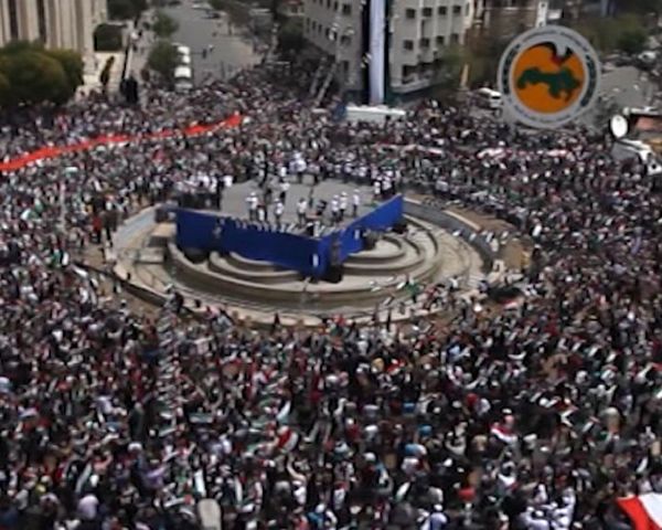 Syrians Celebrate Upcoming Ceasefire with Shooting and Demonstrations  - Sputnik International