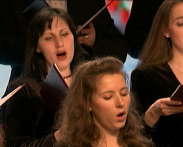 Synodal Choir Performs Amid Icons and Churches in Multimedia Center - Sputnik International