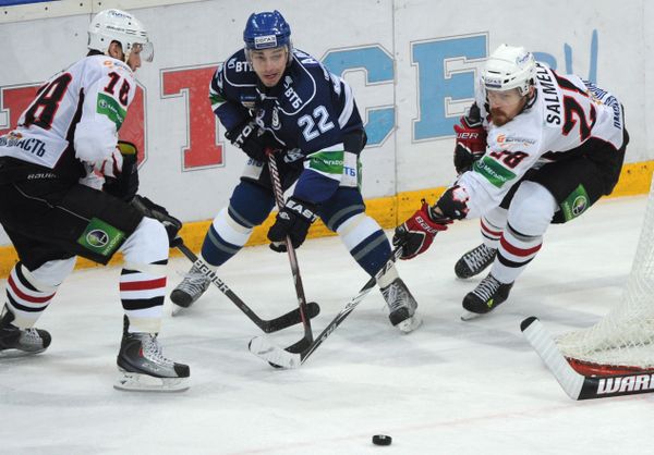 Electric Dynamo Levels Gagarin Cup Series          - Sputnik International
