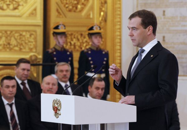 A significant number of Russian doctors and teachers should be sent for training abroad conditional on their return, Russian President Dmitry Medvedev said at a meeting of the State Council A significant number of Russian doctors and teachers should be sent for training abroad conditional on their return, Russian President Dmitry Medvedev said at a meeting of the State Council - Sputnik International