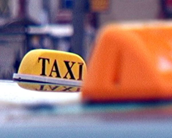 An Uzbek man stands accused of killing a taxi driver in Russia's south Siberia - Sputnik International