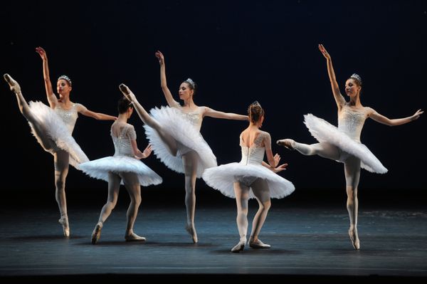 Bolshoi Theatre ballerinas - Sputnik International