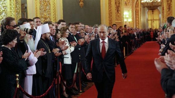 Putin Returns to Kremlin in Glittering Ceremony - Sputnik International
