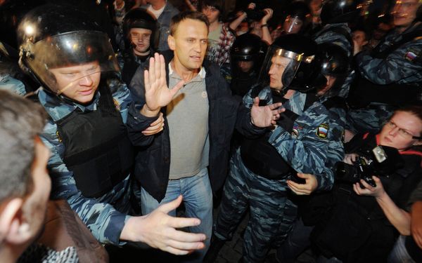 Protesters Gather in Central Moscow for Day-and-Night Campaign - Sputnik International