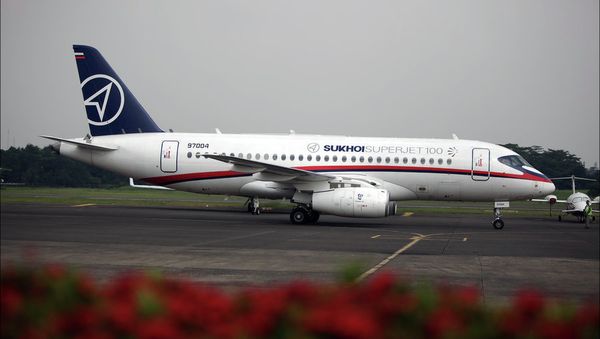 Superjet-100 Superjet-100 - Sputnik International
