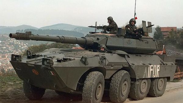 Italy's Centauro wheeled tank - Sputnik International