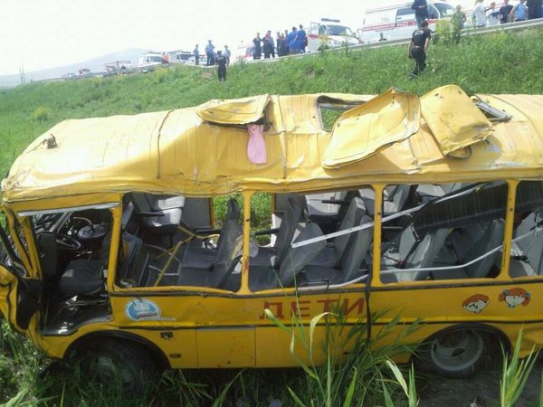 Three Children Dead, 18 Injured in School Bus Accident in South Russia - Sputnik International