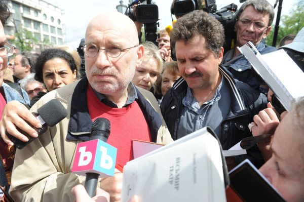 Boris Akunin  - Sputnik International