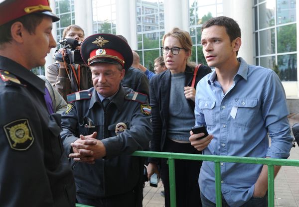 Anti-Putin Camp Dispersed by Police at Chistye Prudy  - Sputnik International