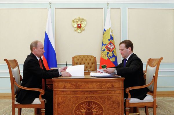Six Days in Photographs, May 13 - 18, 2012 - Sputnik International