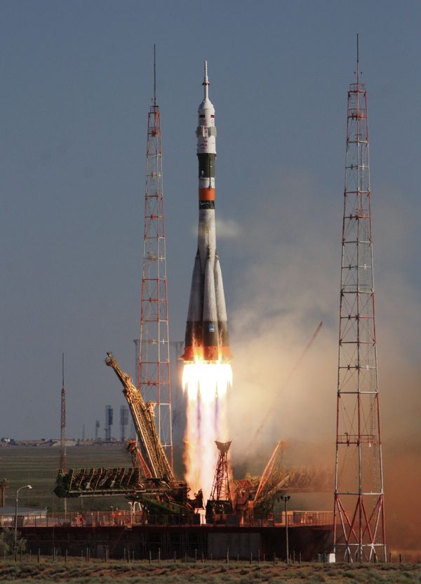 Six Days in Photographs, May 13 - 18, 2012 - Sputnik International
