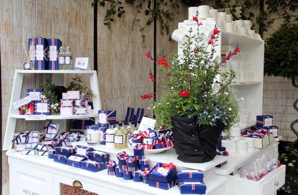 Chelsea Flower Show to Celebrate Anniversary of Elizabeth II’s Reign  - Sputnik International