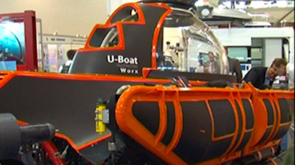 Unique Mini-Submarine and New Quadricycle Displayed in Moscow - Sputnik International