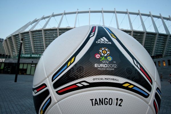 Fred the Ferret to Tell Euro 2012 Fortunes          - Sputnik International