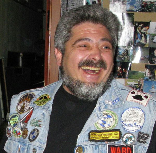 Biker Alexander Vardanyants - Sputnik International