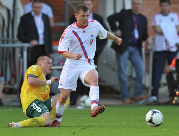 Latvia Thrash Lithuania 5-0 in Friendly - Sputnik International