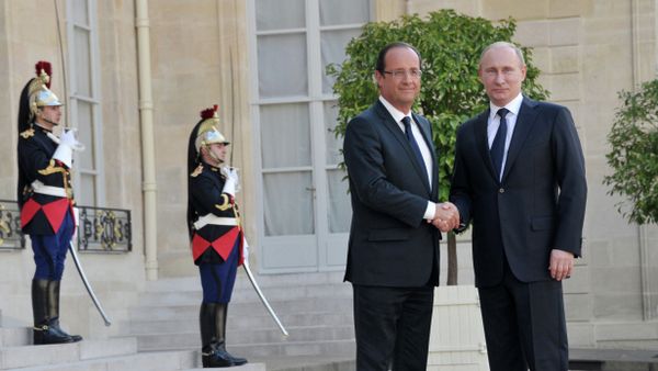Vladimir Putin and Francois Hollande Vladimir Putin and Francois Hollande - Sputnik International