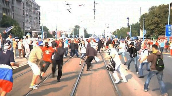 At Least 56 Arrested in Euro 2012 Warsaw Clashes - Police - Sputnik International