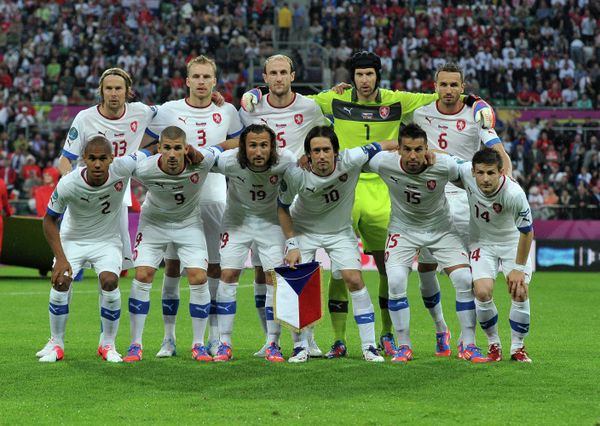 Czechs proceed into the quarterfinals after Group A leader Russia were stunned 1-0 by Greece - Sputnik International