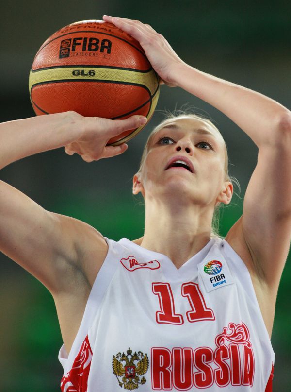 Russia's Maria Stepanova - Sputnik International