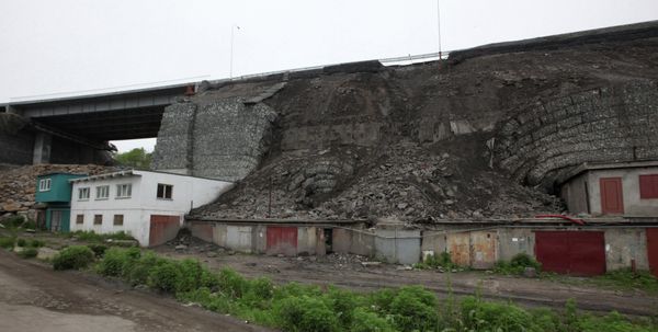 Collapse of a newly built road in Vladivostok Collapse of a newly built road in Vladivostok - Sputnik International