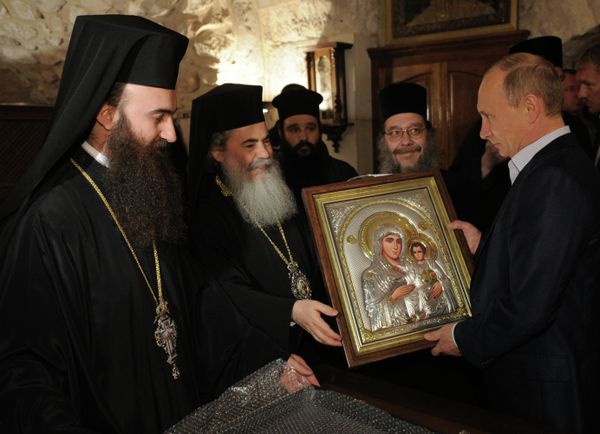 Vladimir Putin Visits Church of the Holy Sepulcher Vladimir Putin Visits Church of the Holy Sepulcher - Sputnik International