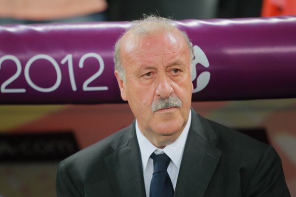 Coach Vicente Del Bosque on Monday hailed his team as representing a great era of Spanish football  - Sputnik International