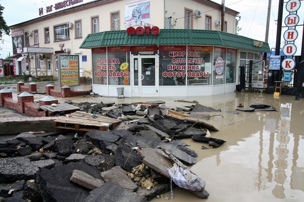 The death toll in Russia’s southern Krasnodar Region, hit by disastrous floods, keeps rising and has reached the number of 141 people - Sputnik International