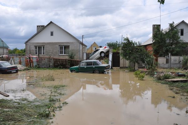 Governor of Flood-hit Region Pledges New Homes in 4 Months    - Sputnik International
