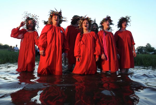Ivan Kupala celebrations on the shores of Lake Ilmen - Sputnik International