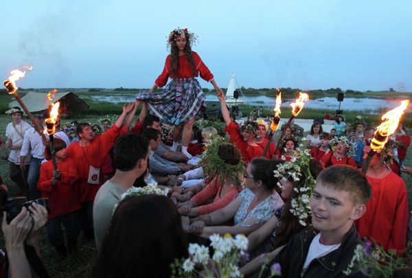 Ivan Kupala celebrations on the shores of Lake Ilmen - Sputnik International