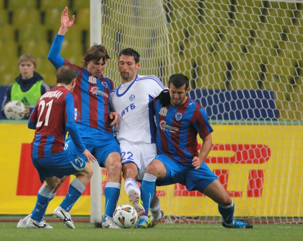 Dynamo Shocked by 10-Man Volga          - Sputnik International