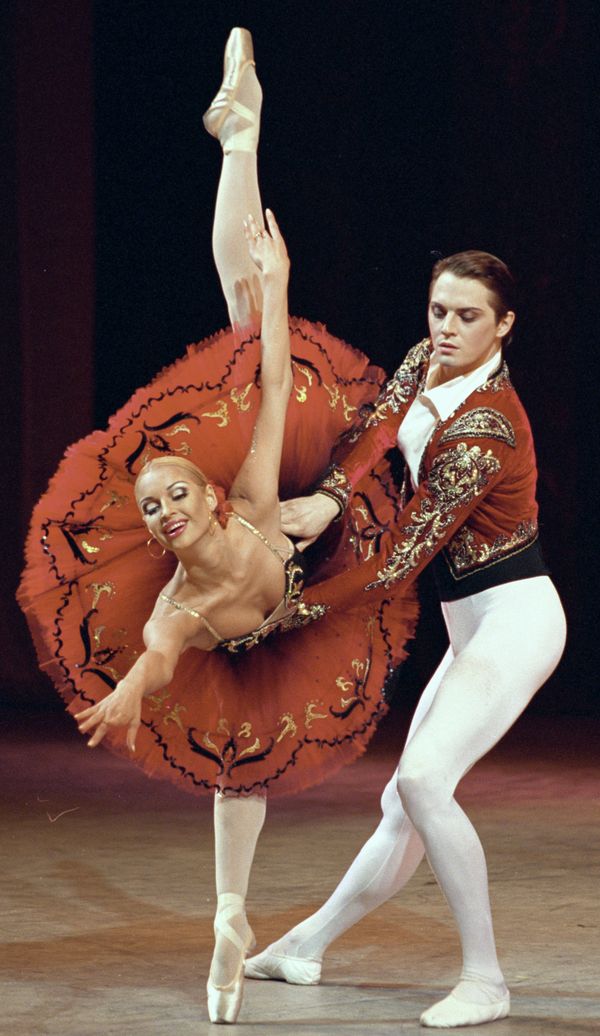 Don Quixote in motion: best ballet performances from different years Don Quixote in motion: best ballet performances from different years - Sputnik International