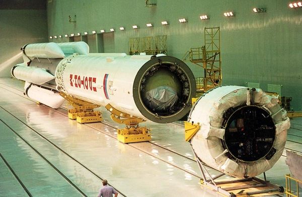 Proton-M carrier rocket with Briz-M booster Proton-M carrier rocket with Briz-M booster - Sputnik International