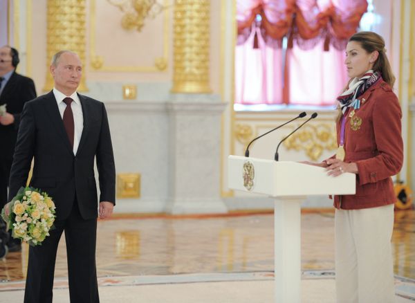 President bestows state awards on Russian Olympic medalists at the Grand Kremlin Palace President bestows state awards on Russian Olympic medalists at the Grand Kremlin Palace - Sputnik International