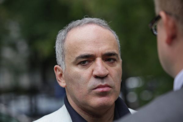Garry Kasparov arrives for the court hearing on August 24, 2012 Garry Kasparov arrives for the court hearing on August 24, 2012 - Sputnik International