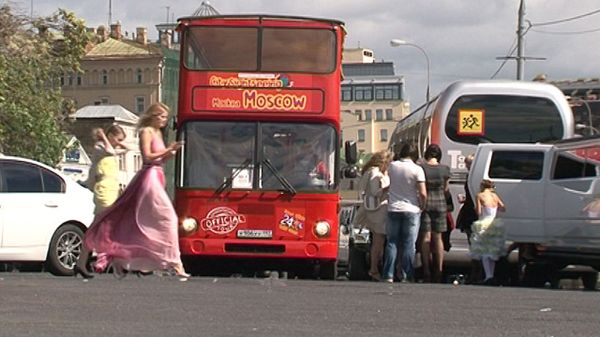Double-Decker Buses Wheel about Moscow - Sputnik International